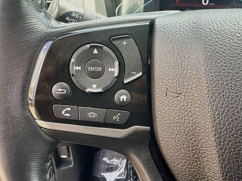 Used 2023 Honda Odyssey Touring image 34