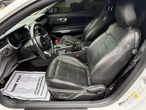 Used 2022 Ford Mustang GT Premium w/ GT Performance Package RWD image 10