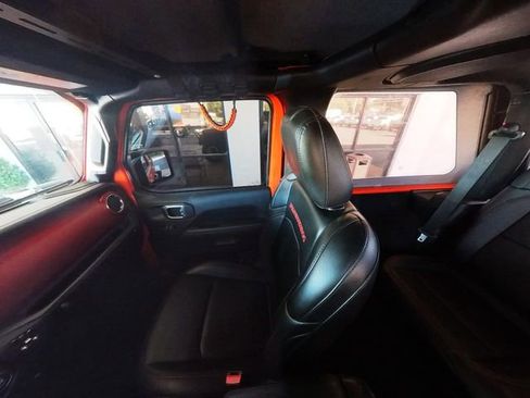 Used 2023 Jeep Wrangler Rubicon w/ Steel Bumper Group AWD/4WD image 30