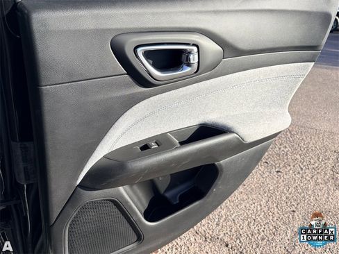 Certified 2022 Jeep Compass Latitude image 23