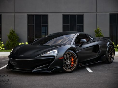 Used 2020 McLaren 600LT Spider RWD image 5