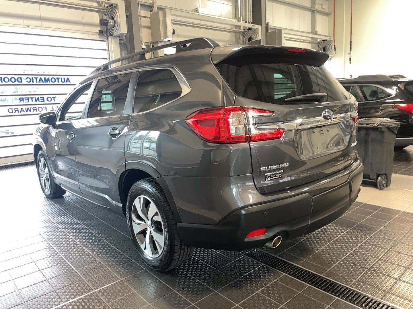 Used 2025 Subaru Ascent Premium AWD/4WD image 10