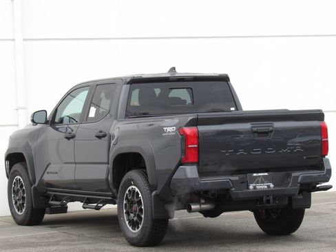New 2026 Toyota Tacoma TRD Off-Road AWD/4WD image 5