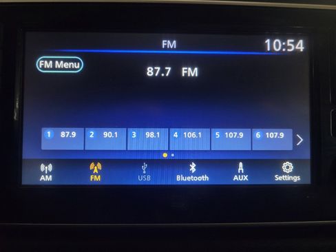 Used 2025 Nissan Versa S w/ Trunk Package FWD image 25