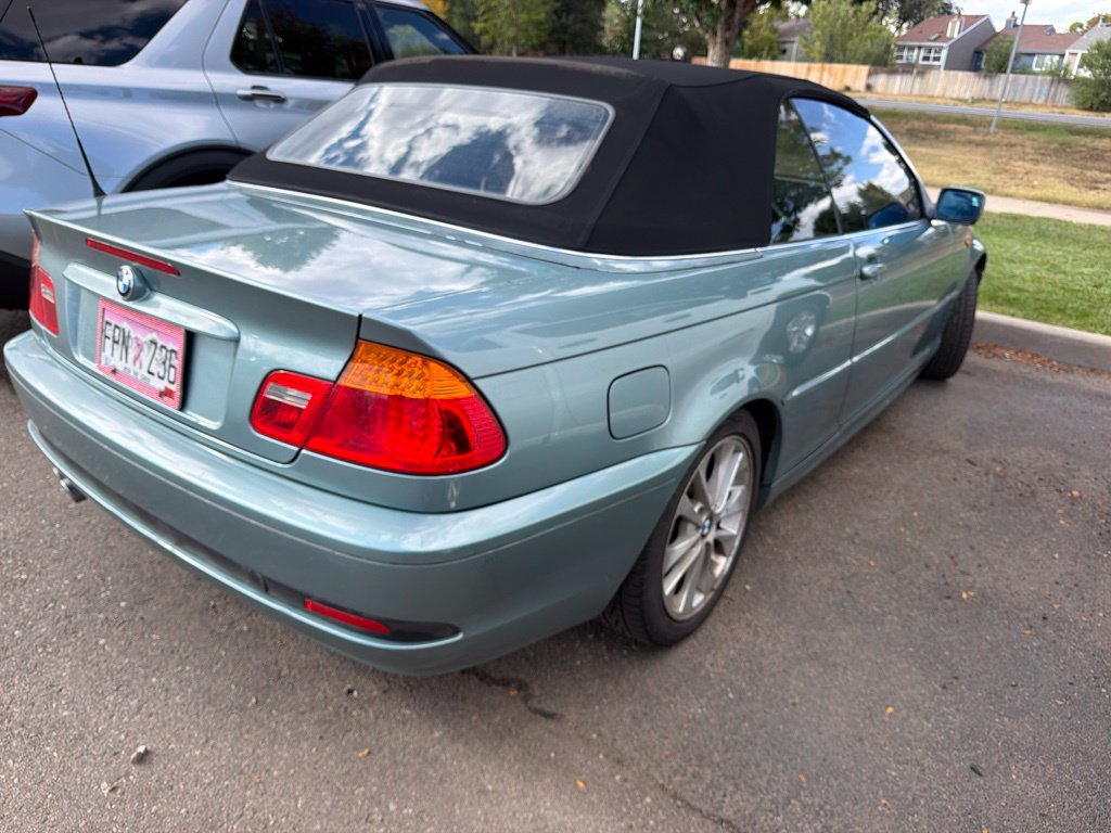 Used 2004 BMW 330Ci Convertible RWD image 4