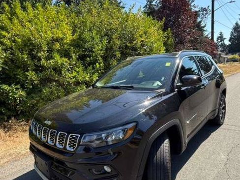 Used 2025 Jeep Compass Limited AWD/4WD image 20