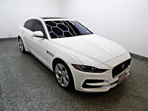 Used 2020 Jaguar XE S image 3
