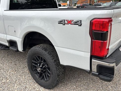 Used 2026 Ford F250 Lariat AWD/4WD image 12