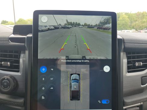 New 2025 Ford F150 Lightning Flash image 28