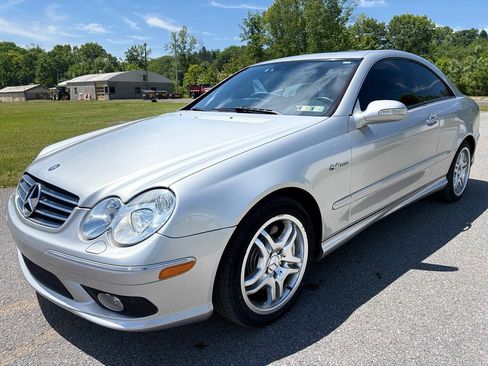 Used 2003 Mercedes-Benz CLK 55 AMG Coupe image 3