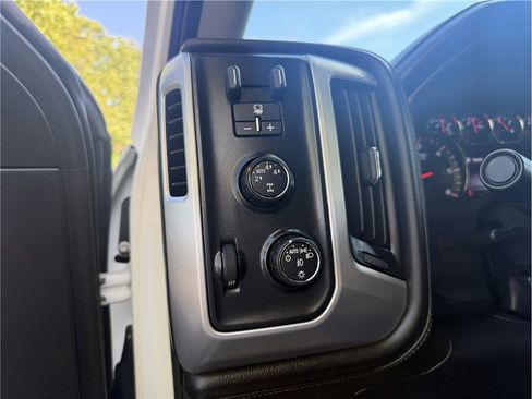 Used 2014 GMC Sierra 1500 SLE w/ SLE Value Package AWD/4WD image 13