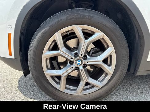 Used 2023 BMW X3 xDrive30i w/ Premium Package AWD/4WD image 11