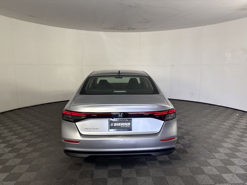 Used 2025 Honda Accord SE image 5