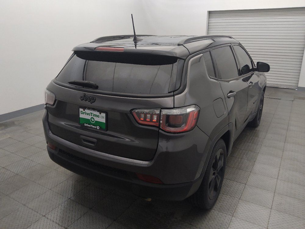 Used 2019 Jeep Compass Latitude FWD image 7