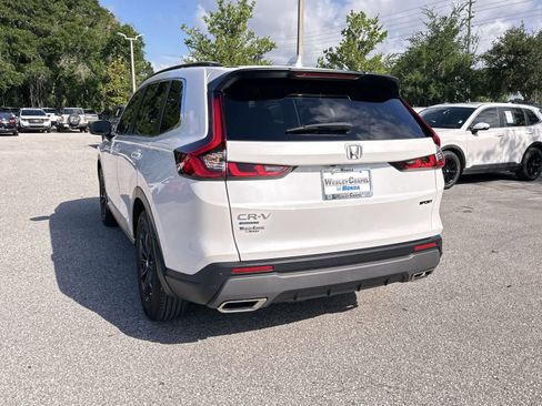 Used 2023 Honda CR-V Sport image 4