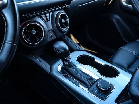 Used 2024 Chevrolet Blazer LT image 30