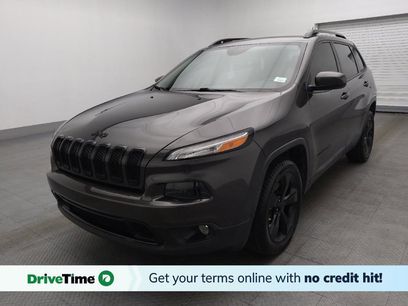 Used 2018 Jeep Cherokee Latitude w/ Altitude Package