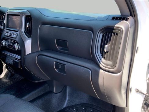 Used 2020 GMC Sierra 1500 2WD Crew Cab w/ Sierra Value Package image 16