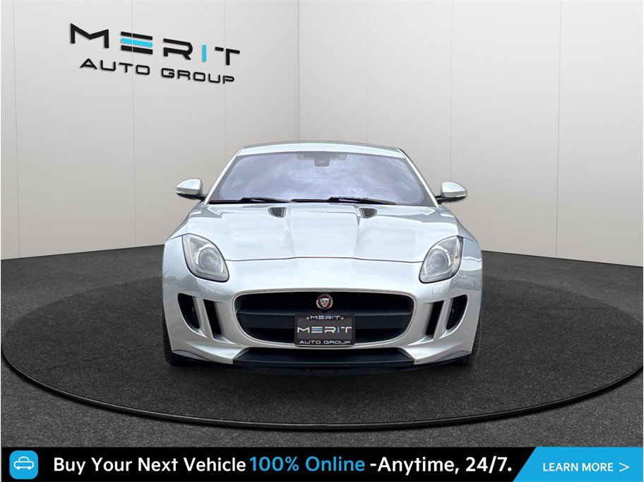 Used 2017 Jaguar F-TYPE Coupe RWD image 3