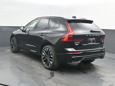 New 2026 Volvo XC60 B5 Ultra w/ Climate Package AWD/4WD image 3