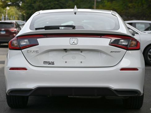 Used 2024 Honda Civic Sport image 5