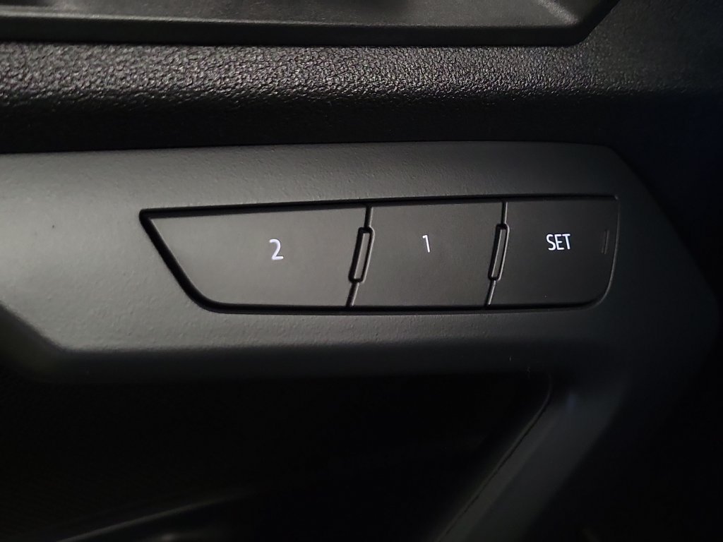 Used 2023 Audi A3 2.0T Premium FWD image 17