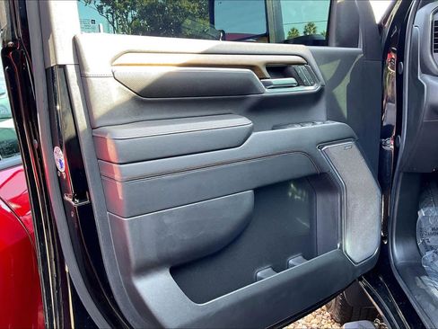 Used 2024 Chevrolet Silverado 3500 High Country w/ High Country Premium Package image 21