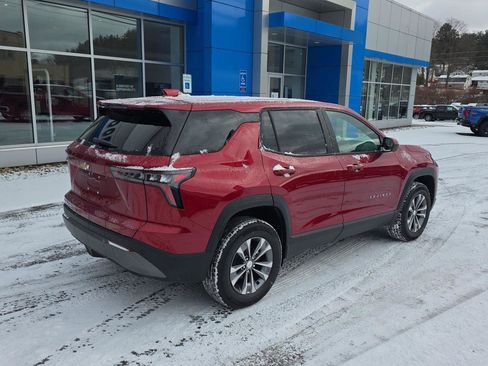 New 2026 Chevrolet Equinox LT w/ Convenience Package II image 8