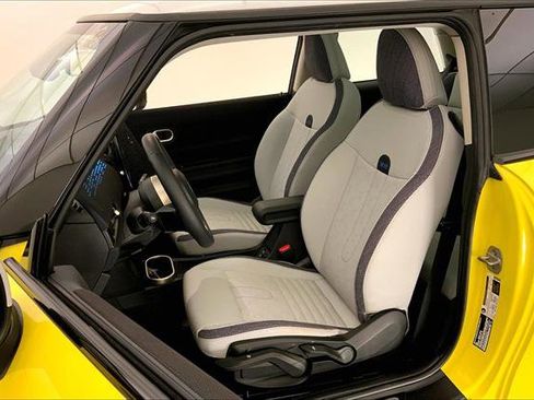 Certified 2025 MINI Cooper S image 13