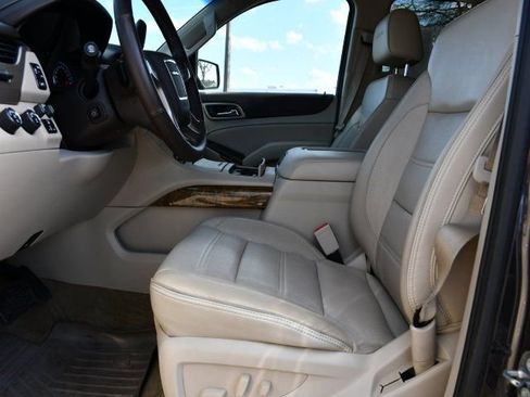 Used 2017 GMC Yukon XL Denali w/ Open Road Package image 15