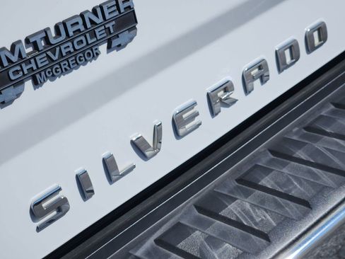 Used 2018 Chevrolet Silverado 1500 LTZ w/ Texas Edition image 11