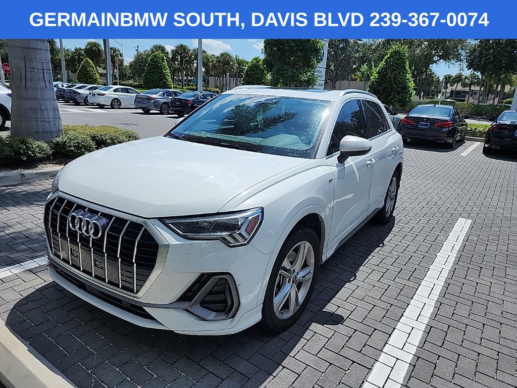 Used 2022 Audi Q3 2.0T Premium Plus w/ Premium Plus Package AWD/4WD image 1