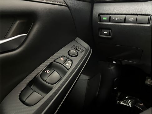 Used 2020 Nissan Sentra SV FWD image 24