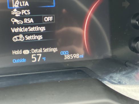 Used 2025 Toyota RAV4 LE image 22