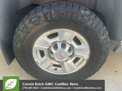 Used 2013 GMC Yukon XL 2500 SLT