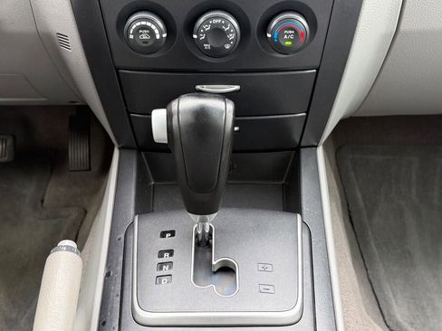 Used 2009 Kia Sorento LX RWD image 27