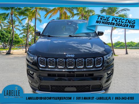Used 2025 Jeep Compass Limited AWD/4WD image 8