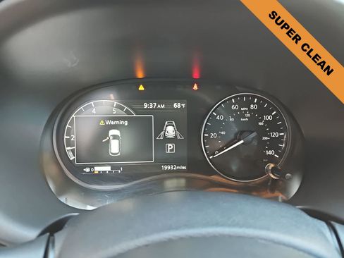 Used 2023 Nissan Kicks SR FWD image 22