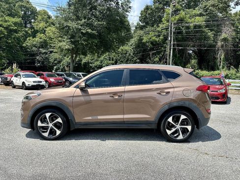 Used 2016 Hyundai Tucson Sport FWD image 4