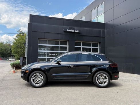 Used 2016 Porsche Macan S AWD/4WD image 2
