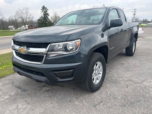 Used 2018 Chevrolet Colorado W/T w/ WT Convenience Package image 3