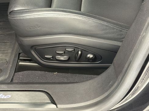 Certified 2020 Porsche Taycan Turbo AWD/4WD image 15