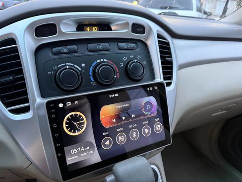 Used 2007 Toyota Highlander 4WD V6 w/ 3rd Row image 28