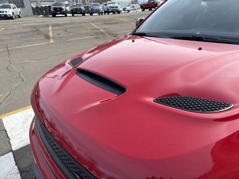 Used 2020 Dodge Durango R/T w/ Technology Group image 8