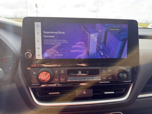 Used 2024 Toyota Grand Highlander XLE image 20