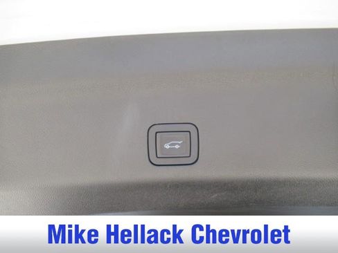 Used 2026 Chevrolet Tahoe Premier AWD/4WD image 20