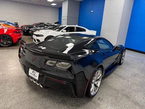 Used 2019 Chevrolet Corvette Z06 RWD image 36