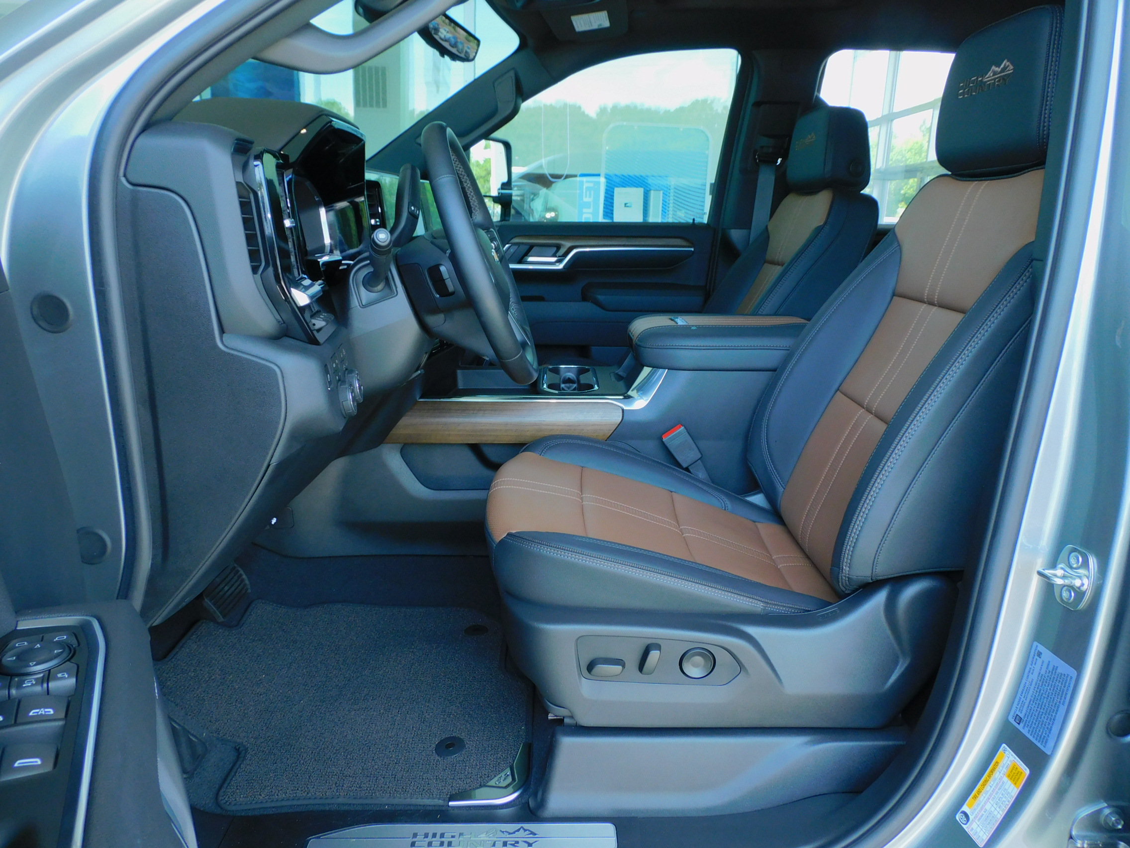 New 2026 Chevrolet Silverado 2500 High Country w/ High Country Premium Package AWD/4WD image 19