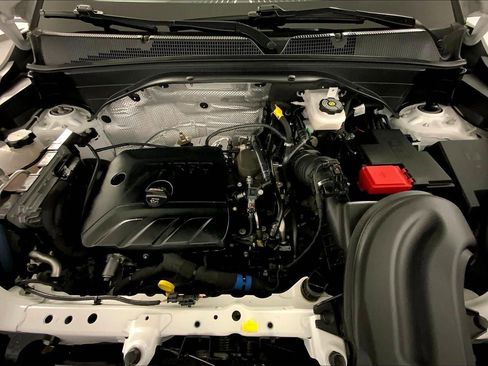 Used 2025 Chevrolet TrailBlazer LT image 10