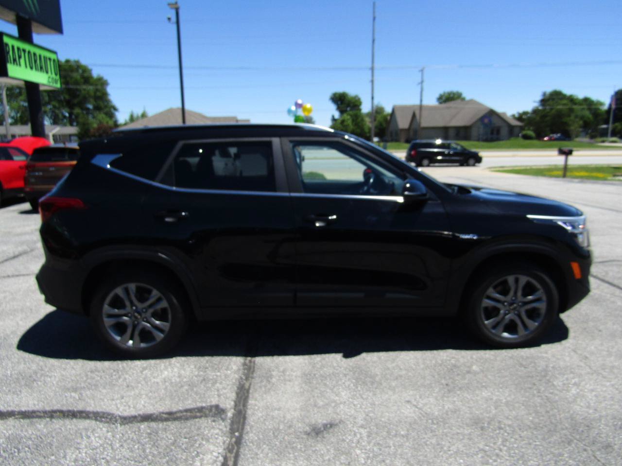 Used 2021 Kia Seltos S AWD/4WD image 9